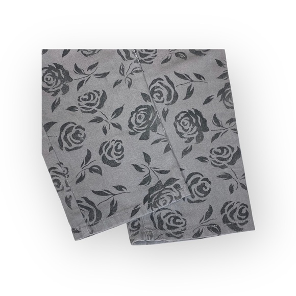 Vintage 90’s: Overdrive Jeans 𑁍 High Waist Rose Burnout Print 𑁍 Slate Grey 12 - Picture 10 of 16